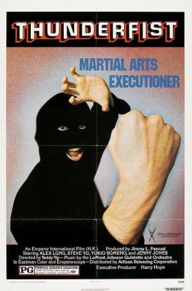 couverture film Karaté pour une blonde