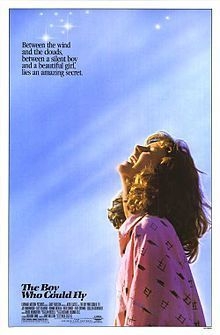 couverture film La Tête Dans Les Nuages