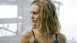 extrait film Atomik Circus, le retour de James Bataille