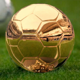 couverture jeu vidéo La course au ballon d&#039;or