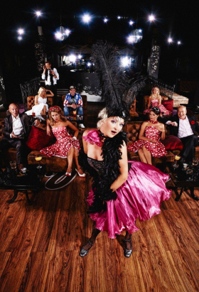 couverture film At Dolphin Bay