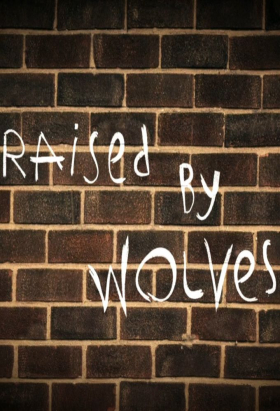 couverture film Raised by Wolves