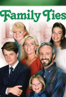 couverture film Sacrée Famille