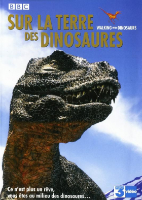 couverture film Sur la terre des dinosaures